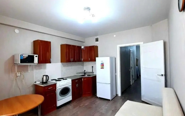 V Tsentre Goroda Flat
