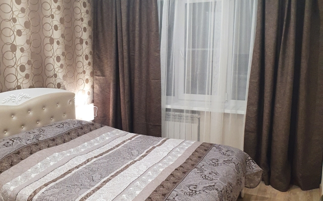 Апартаменты на Коммунистической 9