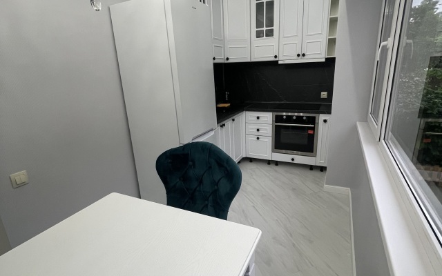Dvukhkomnatniy Lyuks Flat