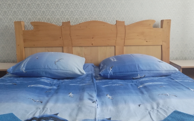 Nadezhda Living Quarters