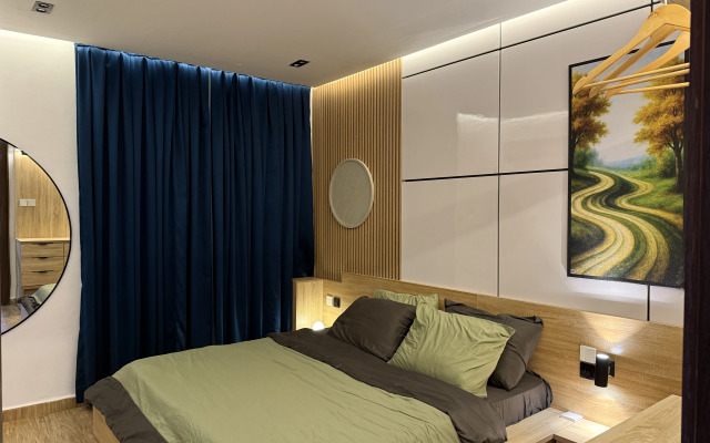 Flower House by Gini Apartments