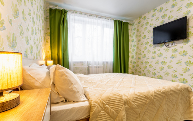 Bolshaya trekhkomnatnaya kvartira v gorode Voskresensk Flat