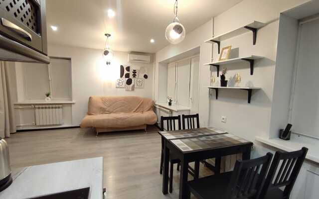 Vladdom25.ru Na Posyetskoy Apartments