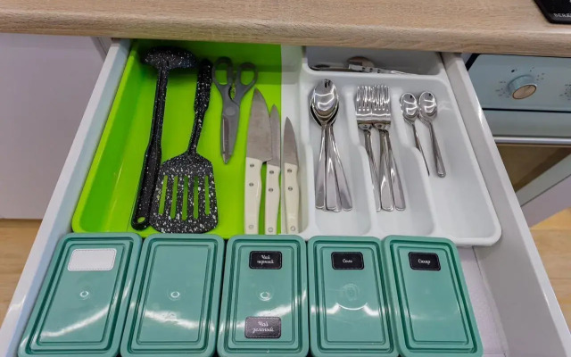 Na Yasnogorskoy Ulitse 16/2k8 Apartment