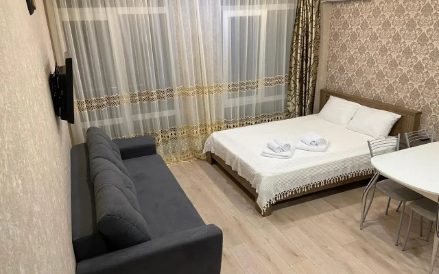 V Siriuse Vozle Morya Flat