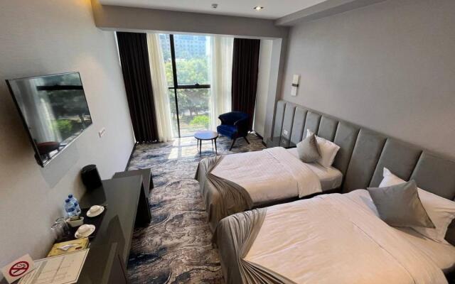 Отель Unique Airport