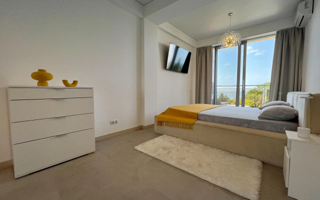 Apartments Alfa Chernomorskaya 28