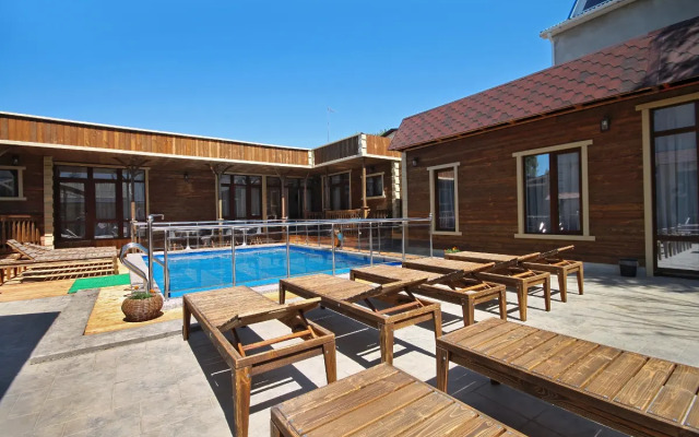 Na Krymskoy Guest House
