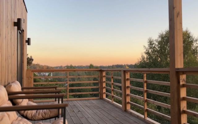 Частный Дом с Видом на Закат и Панорамной Баней