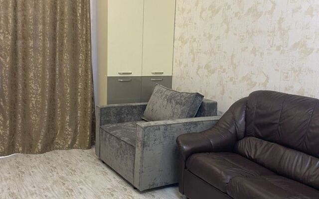 Na Surikova 24 Flat