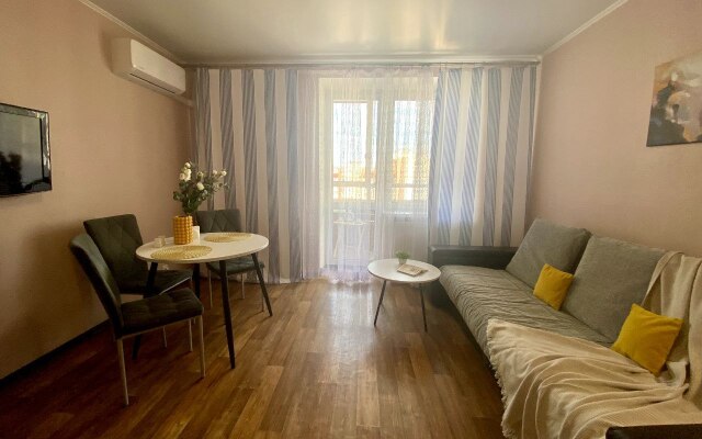 Komfort Na Permyakova 77 ARENDATMN24 Flat
