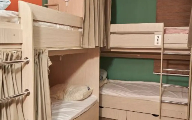 Day to Day Hostel