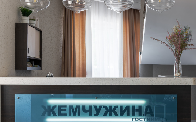 Zhemchuzhina Hotel