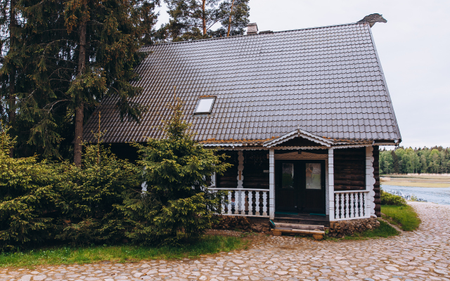 Utiny Ray Villa