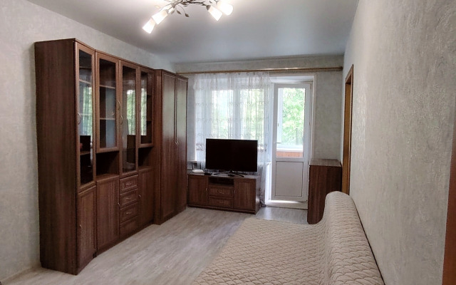 Svetlaya Dvukhkomnatnaya V Zhukovskom Flat