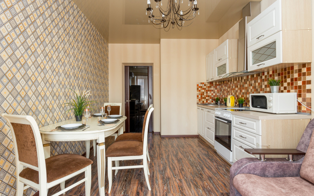 Апартаменты Уютная Квартира с Новым Ремонтом