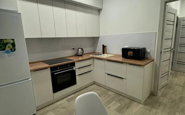 Na Chaykovskogo 100/2 Apartments