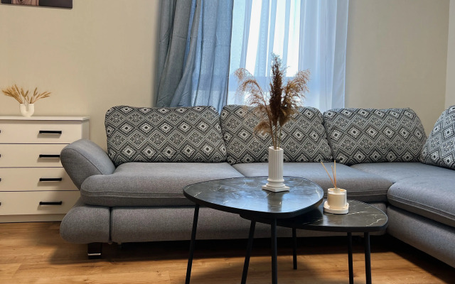 Апартаменты Двухкомнатные ЖК Ботаника