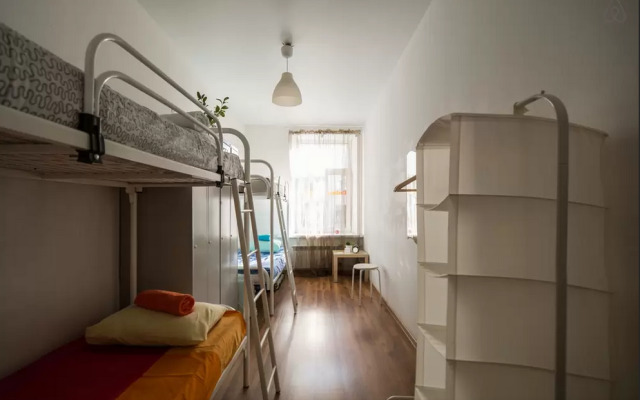 Online Hostel