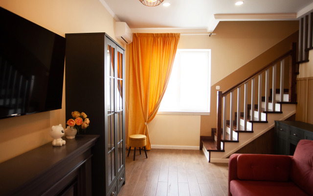 Elovaya Private house