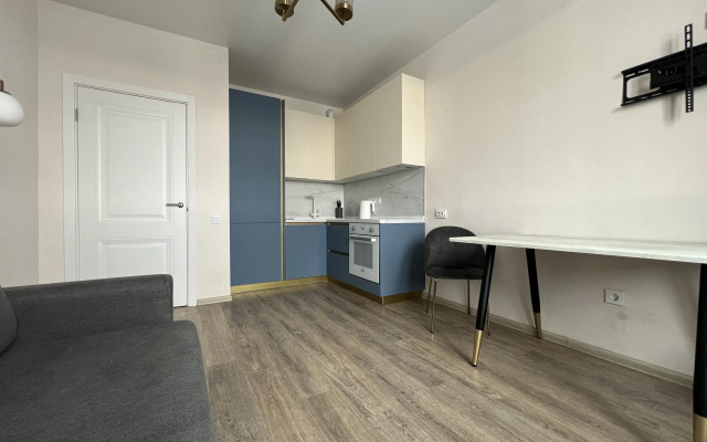 Yevro 2-kom Loginova 7/2-488 Apartments