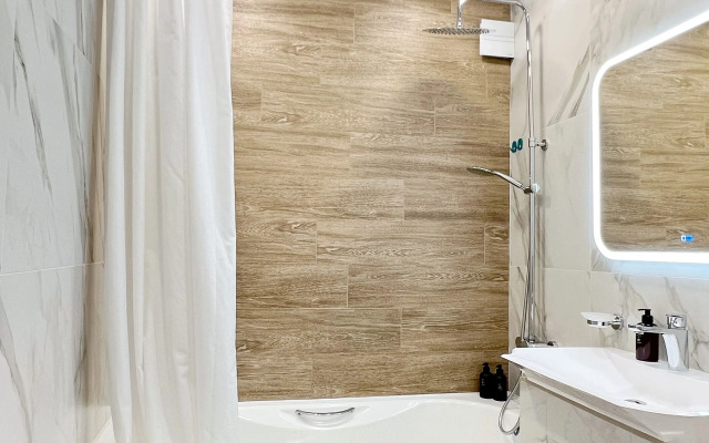 Квартира Роскошная Kravc Group с камином и просторной лоджией