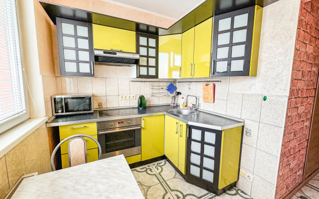 S zaseleniyem Lutshiy servis Posutochno50 Apartments