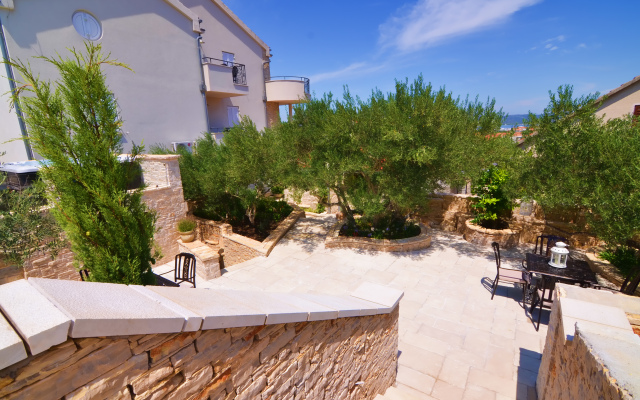 Villa Kos Murter Apartments