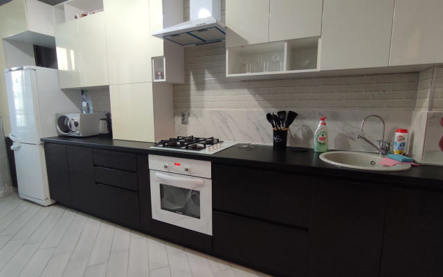 Tsentr Goroda Sovetskaya190v Apartment