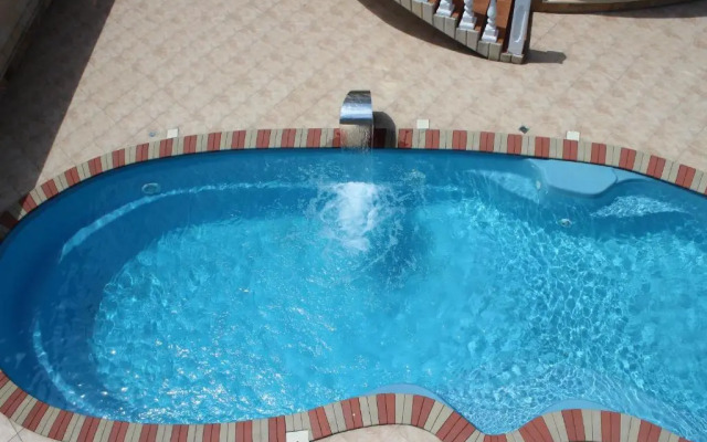 Veles Hotel