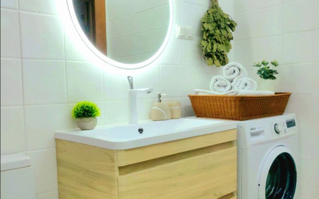 Апартаменты на улице Маршала Бирюзова 18