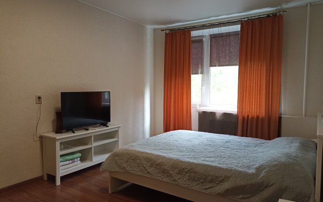 Two-room Apartment Near The Metro Station Chernaya Rechka Flat