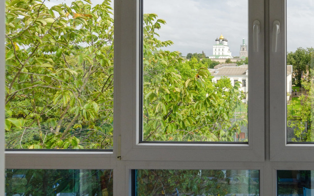 Na Maksima Gorykogo 25 Flat