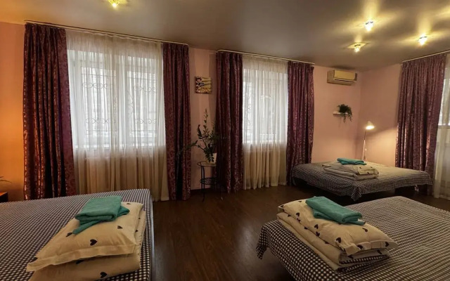 Квартира Фуксия 2 кв 80кв м в Старом центре Уфы