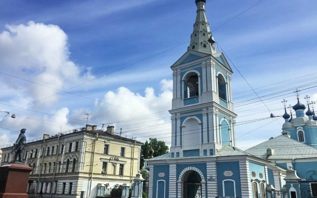 Dizaynerskie Dvukhkomnatnyje Ryadom S Tsentrom Goroda Apartments