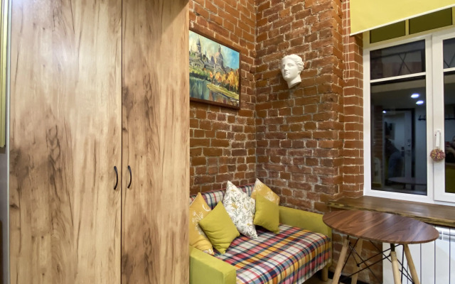 Квартира Студия с Видом на Реку Фонтанку