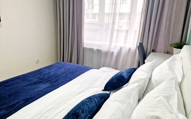 Dvuhkomnatnye Centr, u ploshchadi Pobedy,CHernyahovskogo 12A,Kolibri#12A Apartments