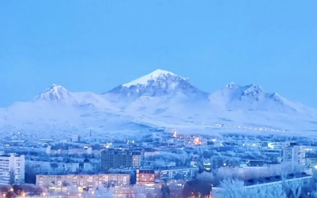 Vidovaya kvartira u podnozhyya Mashuka Flat