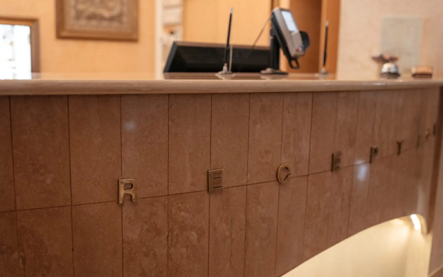 Отель Интурист