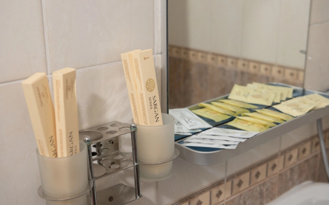 Lazur Allama Group Guest house