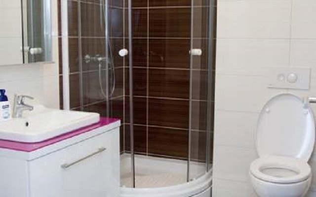 Spacious Beachfront Apartments Tanita