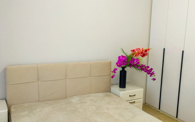 Izmaylovskiy B-R 11 Flat