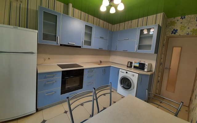 Апартаменты на Леонида Лаврова