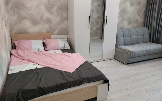 Апартаменты на Ленинградской 76