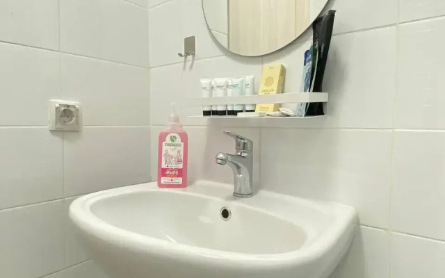 Uyutnaya Studiya U Metro Filatov Lug Flat