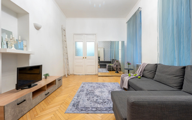 Квартира на Невском проспекте