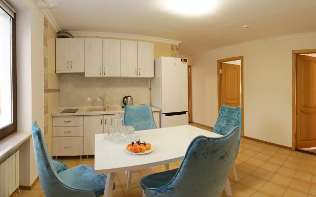 Tsentralny Hotel