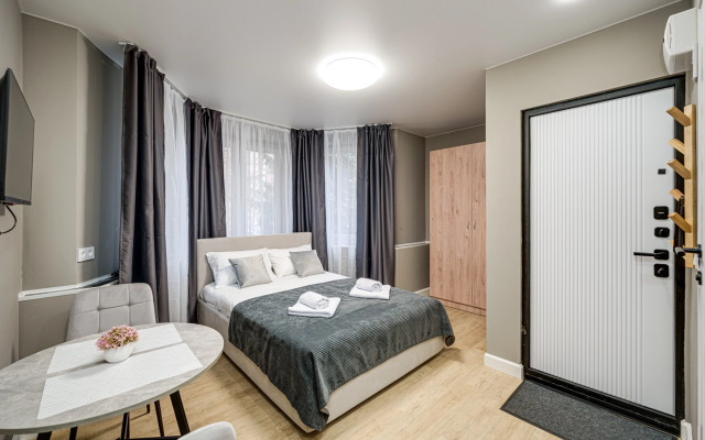 6 Komfortno I Tochka Na Simferopolskom Bulvare 16k1 Apartments