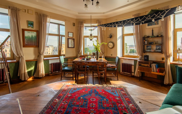 Unikalnaya Istoricheskaya Kvartira S Panoramnym Vidom Na Fontanku Lodging house