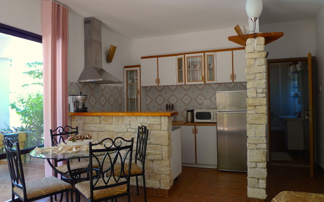 Stone House Poplat Villa